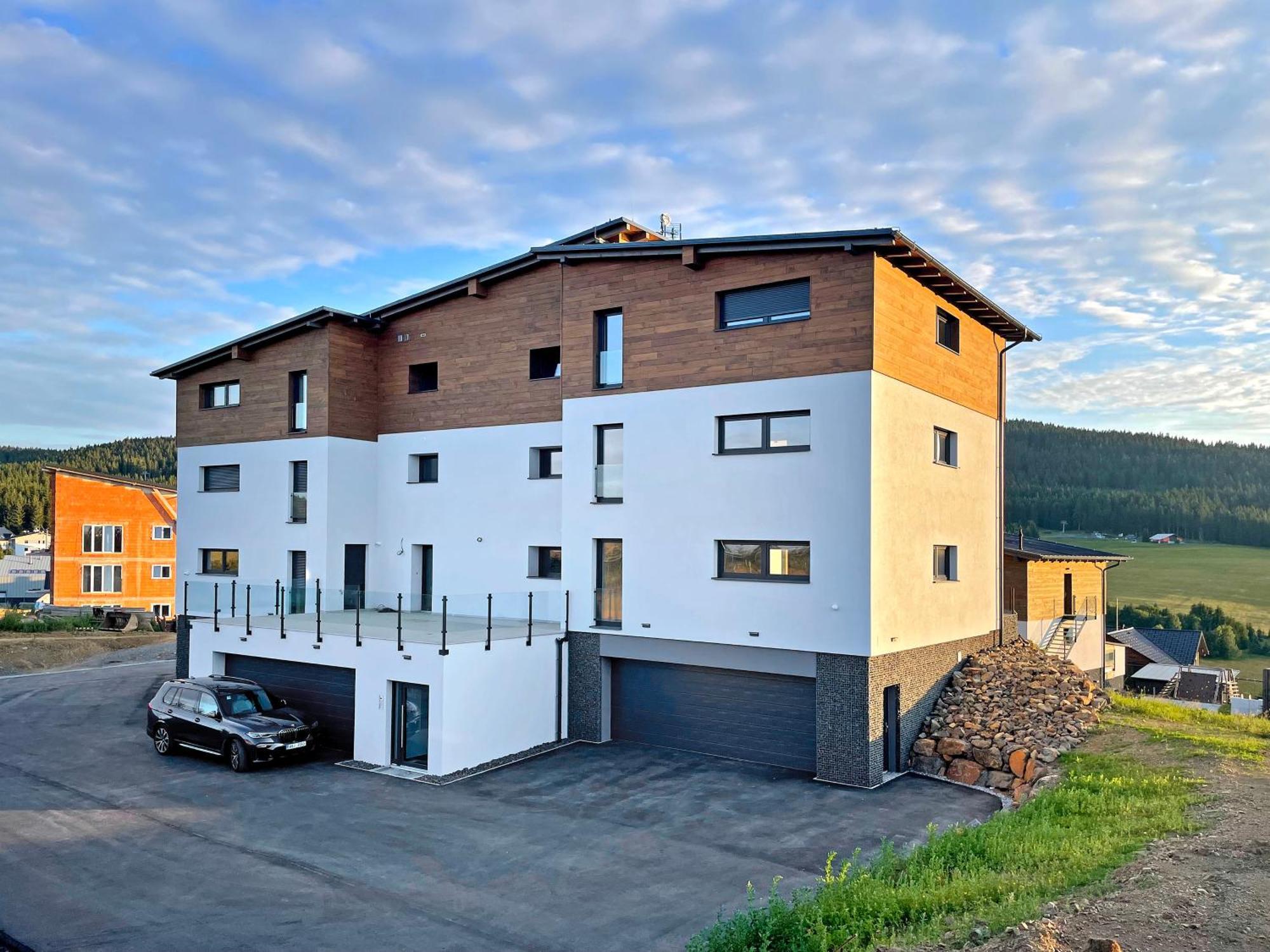 Apartmany Horizont โลชนา โปด กลิโนฟเซม ภายนอก รูปภาพ